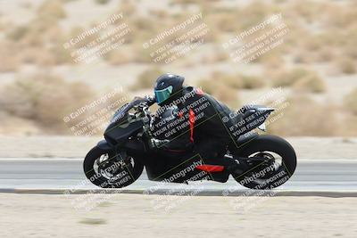 media/May-05-2025-Moto Forza (Mon) [[3c1838c5e5]]/2-B Group/Session 3 (Panning Test Turn 14 Inside)/